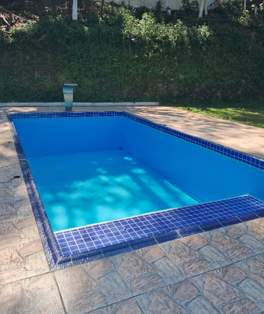 Piscina Jardim Verde · Outro Ângulo