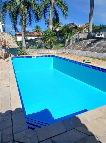 Piscina com Coqueiros · Litoral