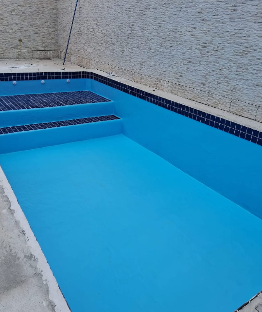Piscina Escada Larga